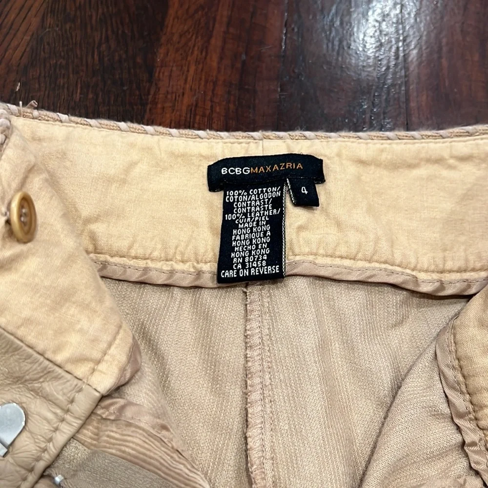 BCBG - corduroy and leather trim pants - size 4 - Picture 3 of 4